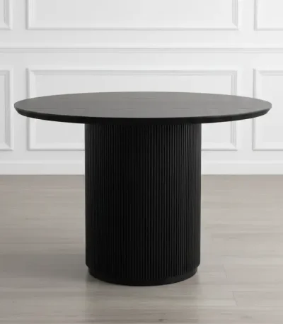 Sumi Table – BA0009 là chiếc bàn tròn tối giản