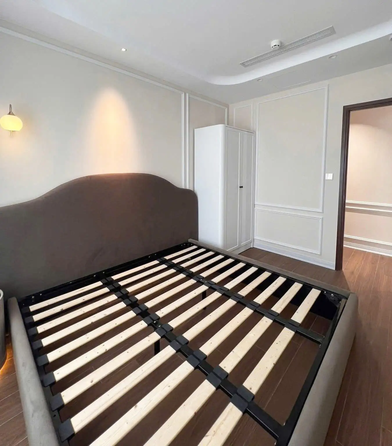 Căn hộ hiện đại tối giản do nội thất Agoo thi công