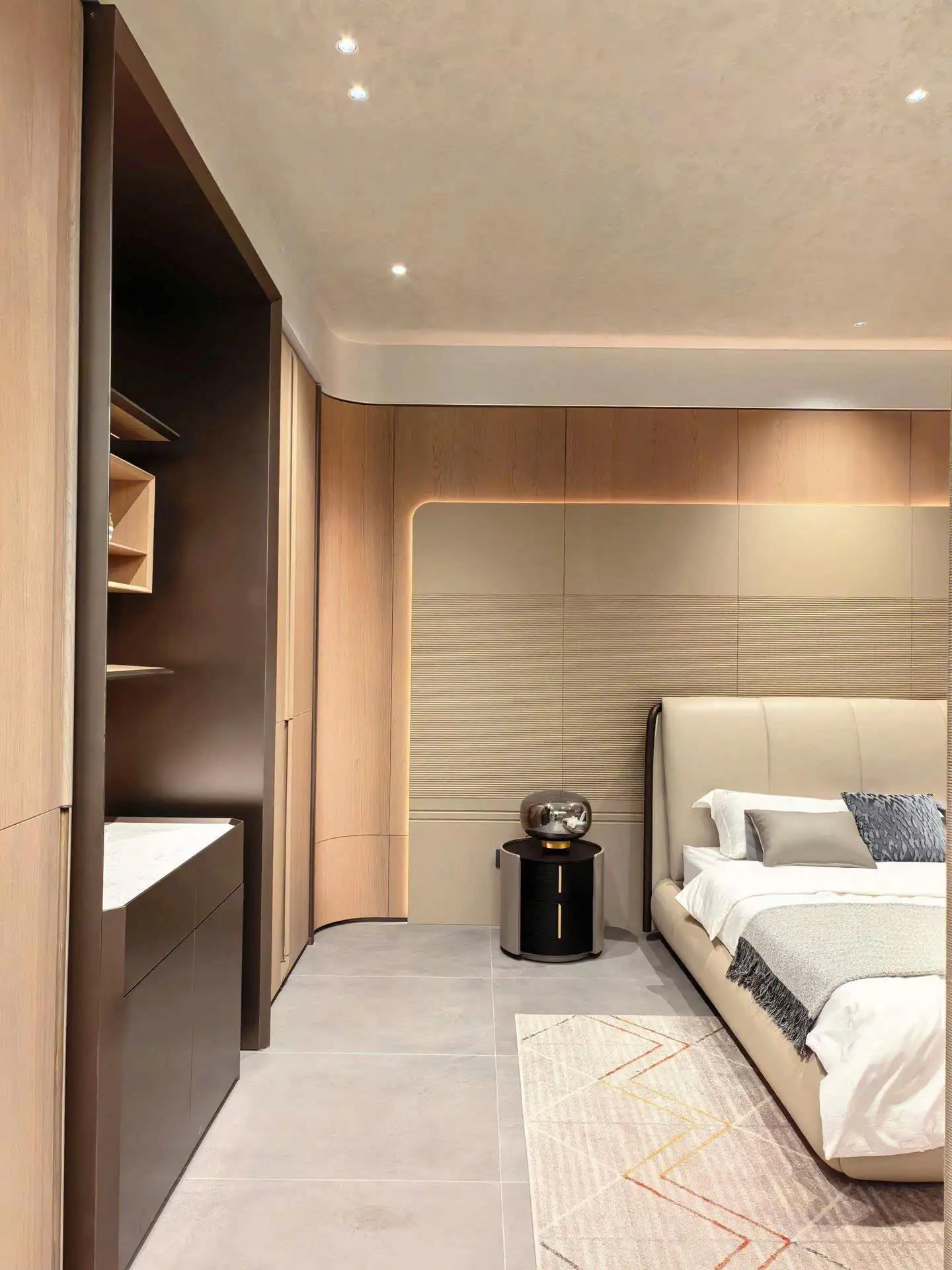 chi tiết phòng ngủ master