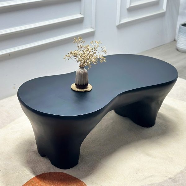 Bàn trà Pebble Ash – nơi triết lý Wabi-sabi hiện diện trong từng đường cong thủ công huyền bí