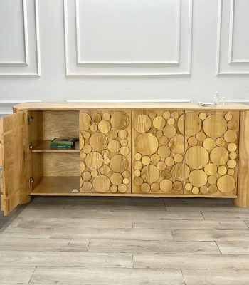 Tủ sideboard gỗ ASH tự nhiên phong cách Japandi hiện đại, thiết kế tối giản kết hợp nghệ thuật hình học độc đáo giúp tạo điểm nhấn sang trọng cho phòng khách và hành lang