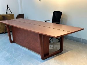 Ảnh liên quan Bàn tiếp khách gỗ sồi chân chữ U cho trung tâm tiếng Anh